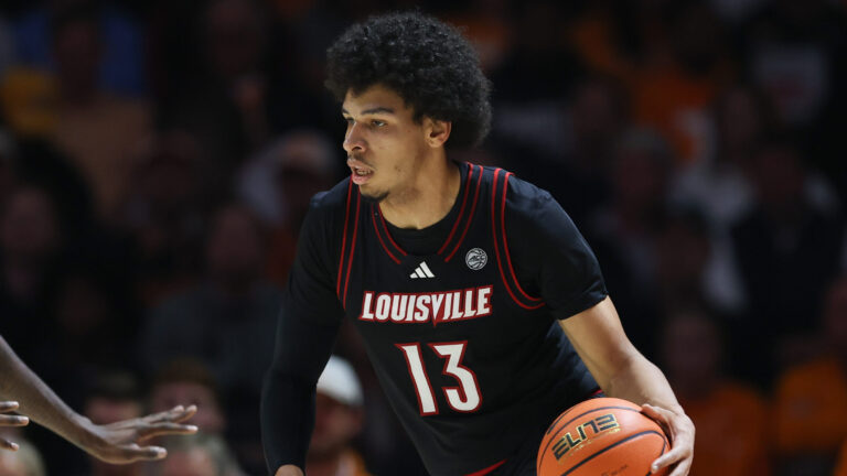 39) C Sananda Fru, Louisville