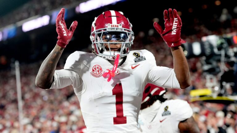16) Isaiah Horton