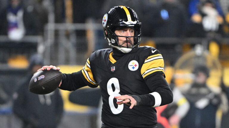 21) Aaron Rodgers, Pittsburgh Steelers