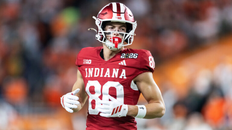 19) New York Jets (via DAL): WR Charlie Becker, Indiana