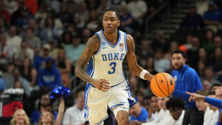 21) Detroit Pistons (via MIN): G Isaiah Evans, Duke