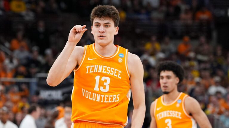 30) C J.P. Estrella, Tennessee