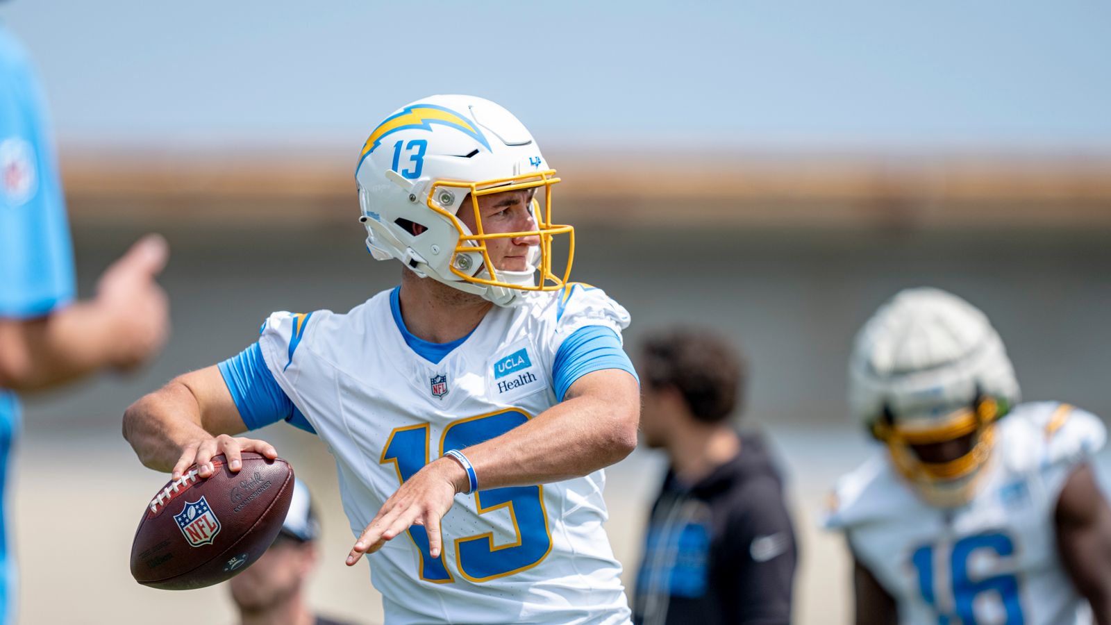 Drew Nash Passing at Chargers Minicamp, El Segundo, May 8, 2026