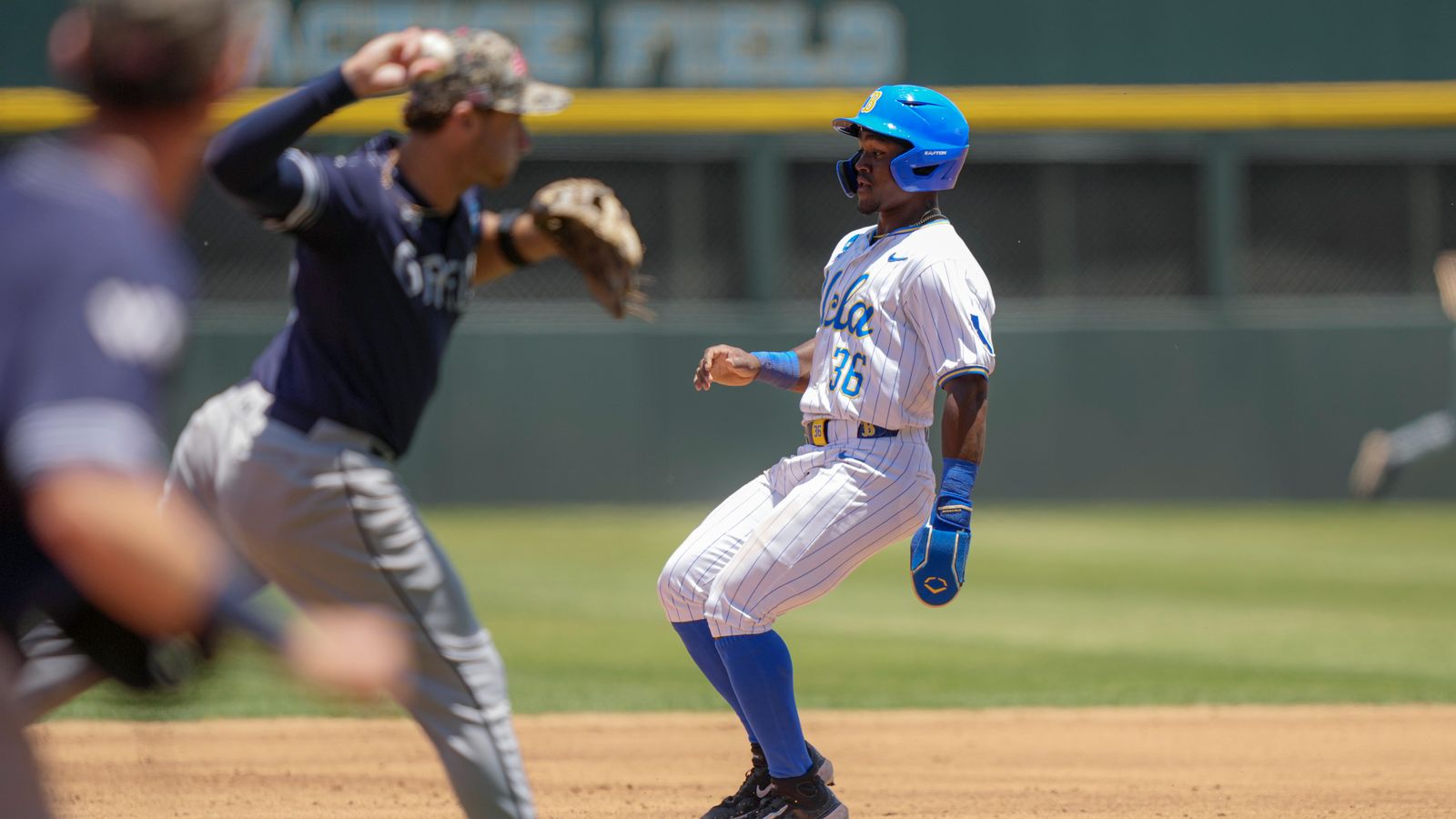 Dean West caught between bases in NCAA game