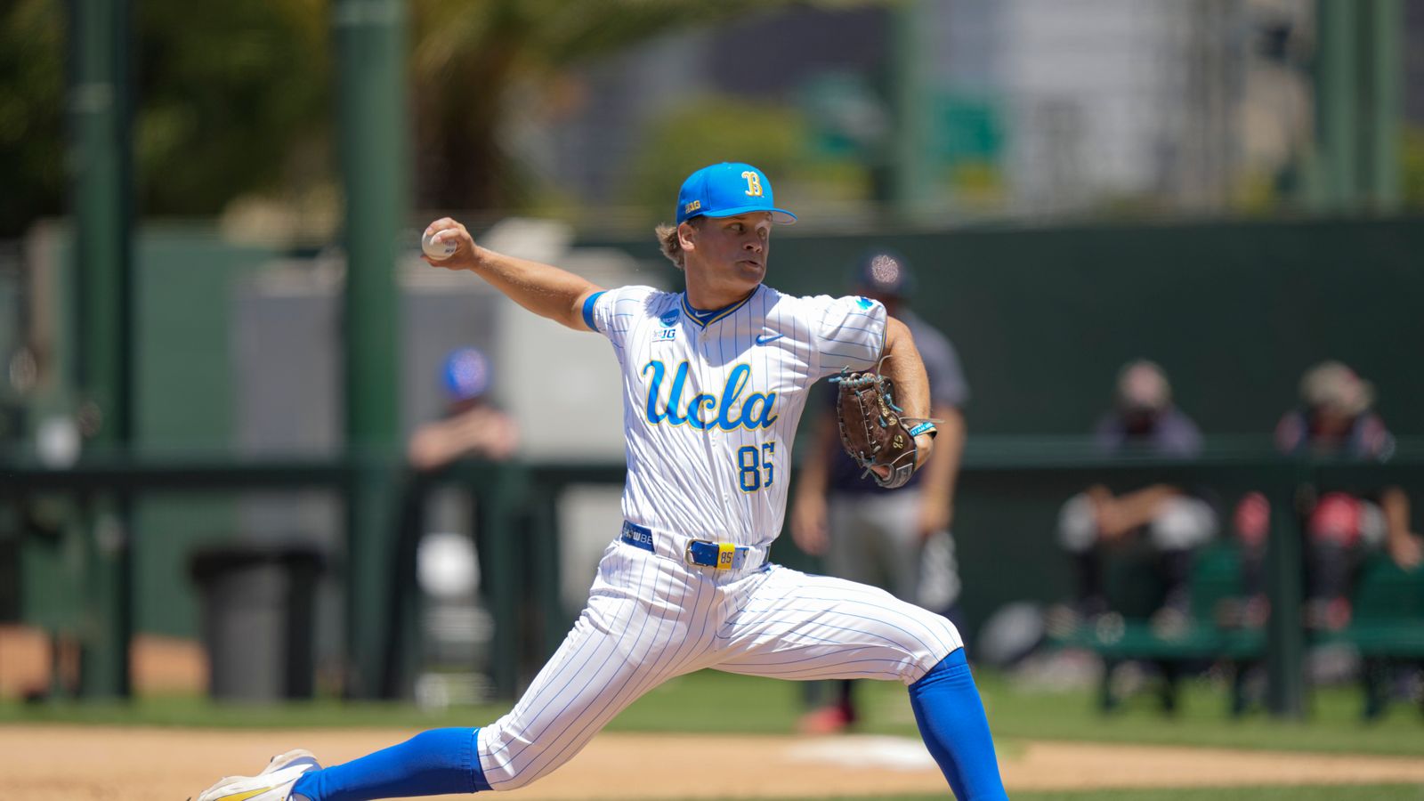 Cal Randall pitching against Saint Mary's