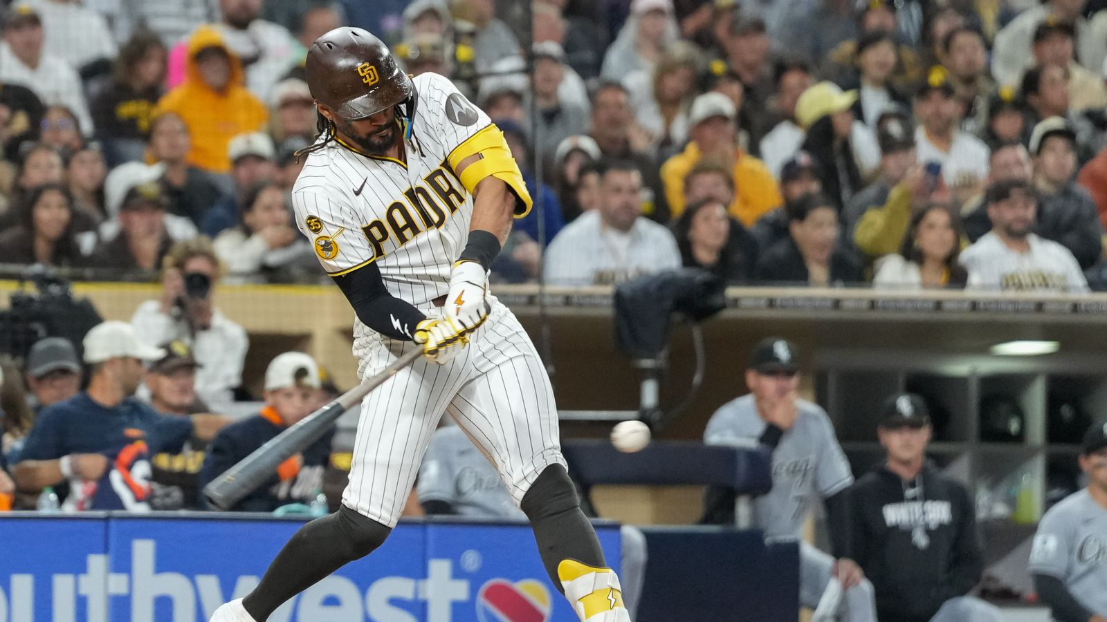 Padres right fielder Fernando Tatis Jr. (23) swings the bat