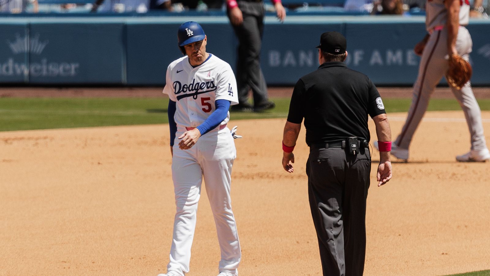 Freddie Freeman heads to second base against the Braves.