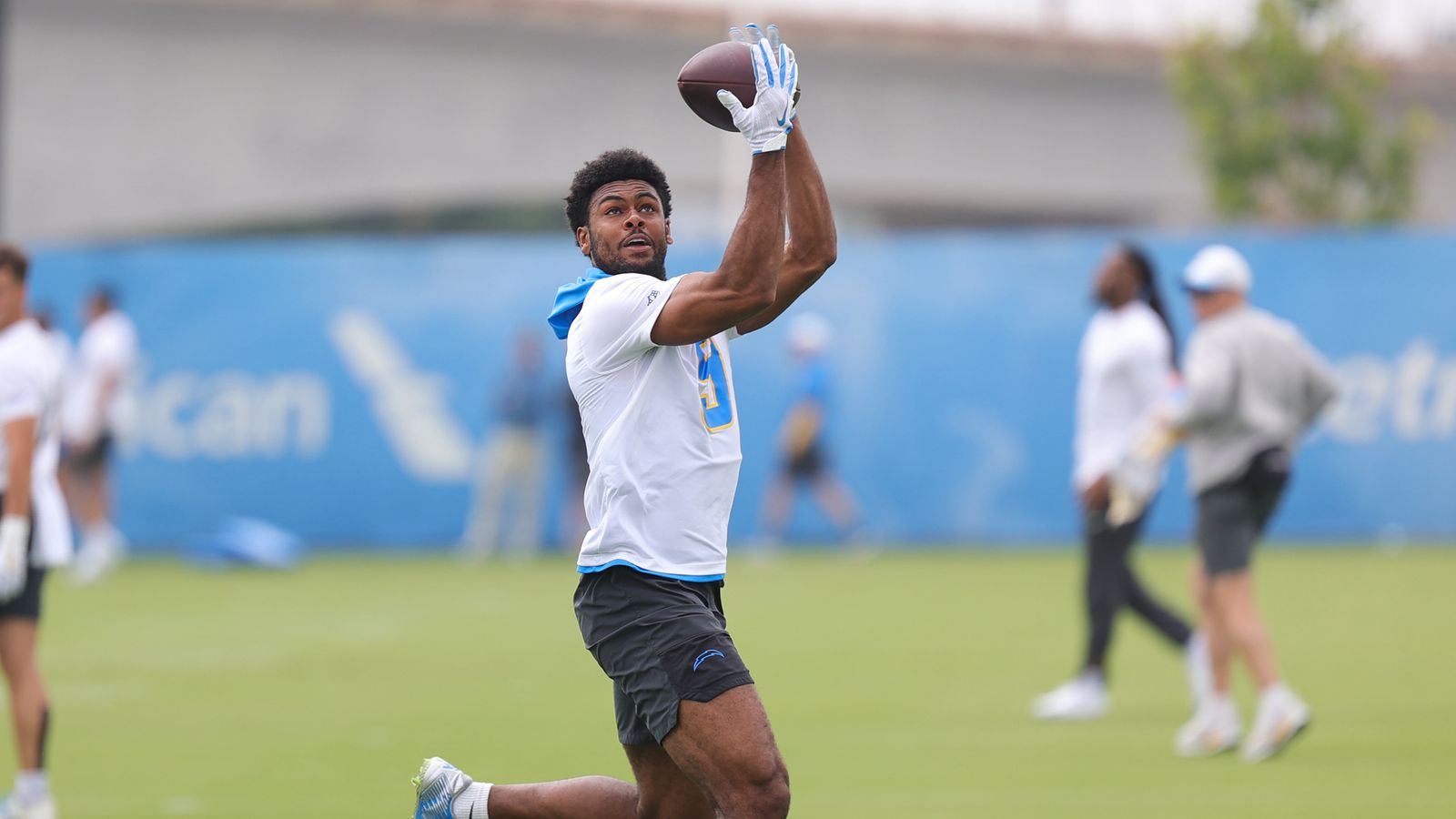 Tre Harris receives a pass during Chargers OTA, May 8, 2026