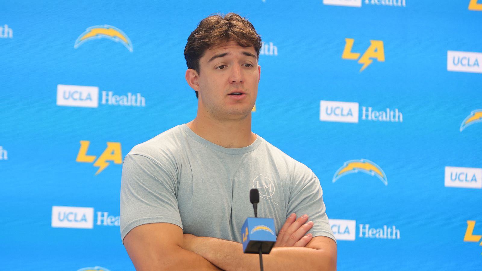 Charlie Kolar addresses press at Chargers OTA, May 11, 2026