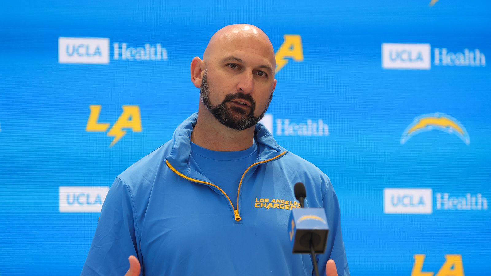 Chandler Henley addresses media, Chargers OTA, May 11, 2026