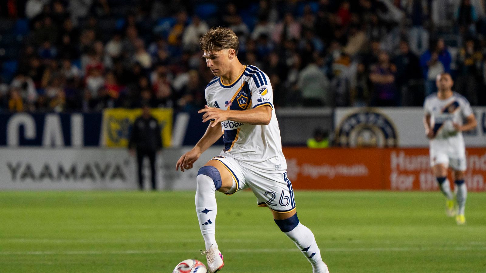 Harbor Miller pushes the pace in Galaxy's game against Dynamo