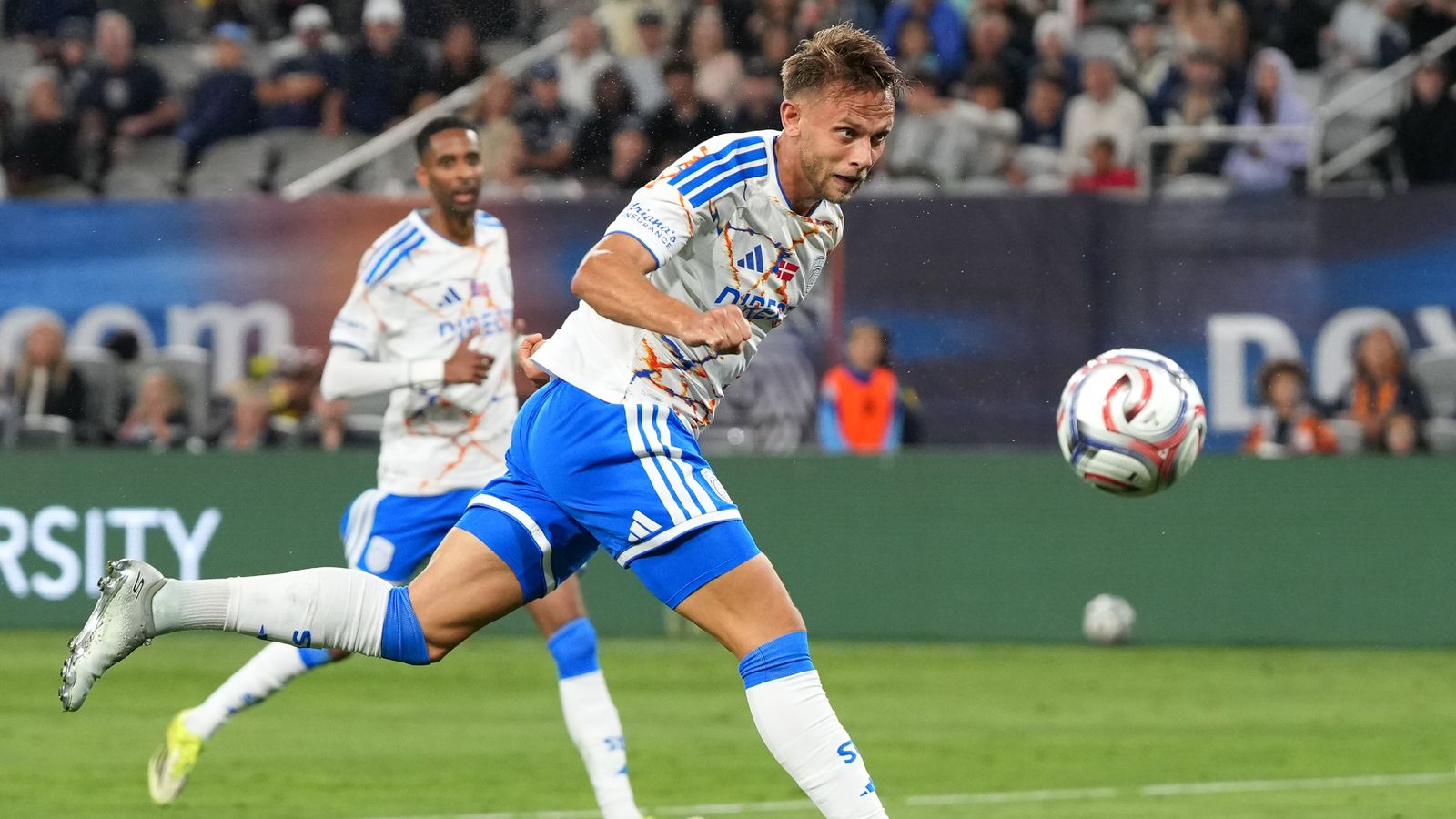 Marcus Ingvartsen heads towards goal in MLS game