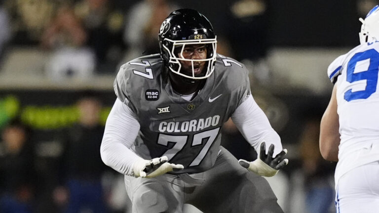 4) Jordan Seaton