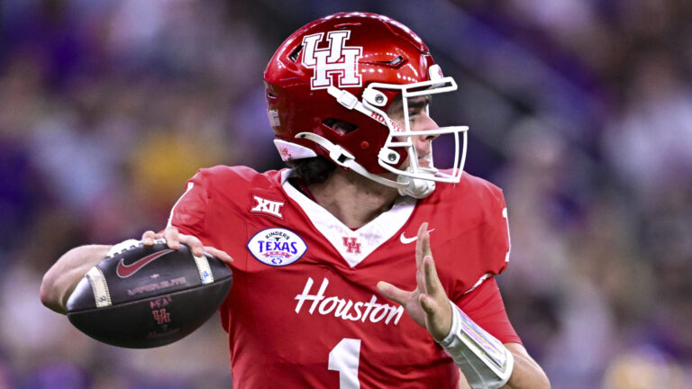 27. Houston Cougars