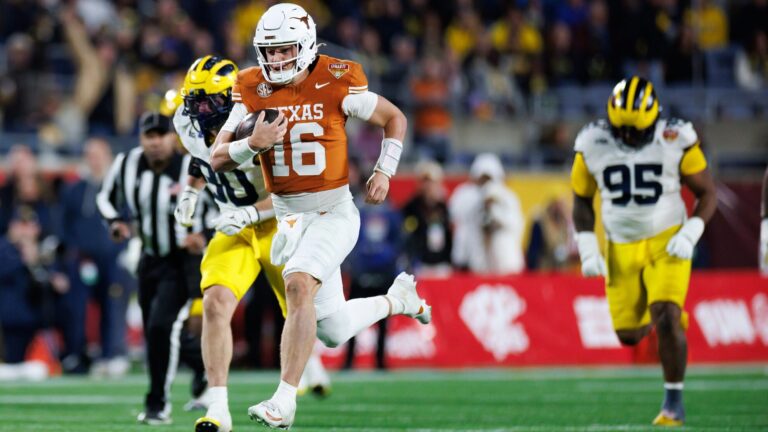 Way-Too Early Top 5 2027 QB Prospects: 3) Arch Manning, Texas