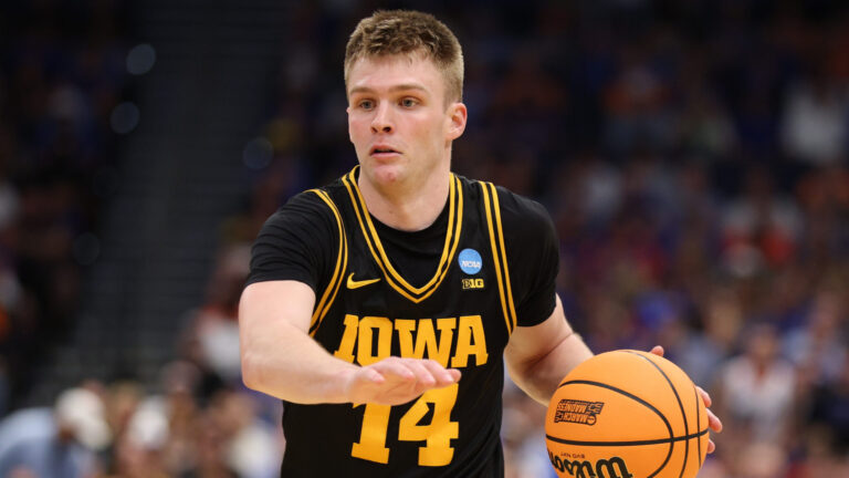 21. Bennett Stirtz | PG | Iowa