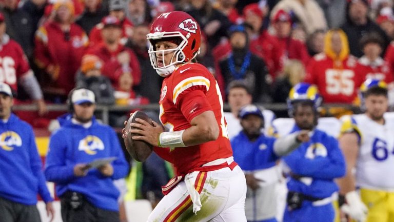 4) Los Angeles Rams at Kansas City Chiefs