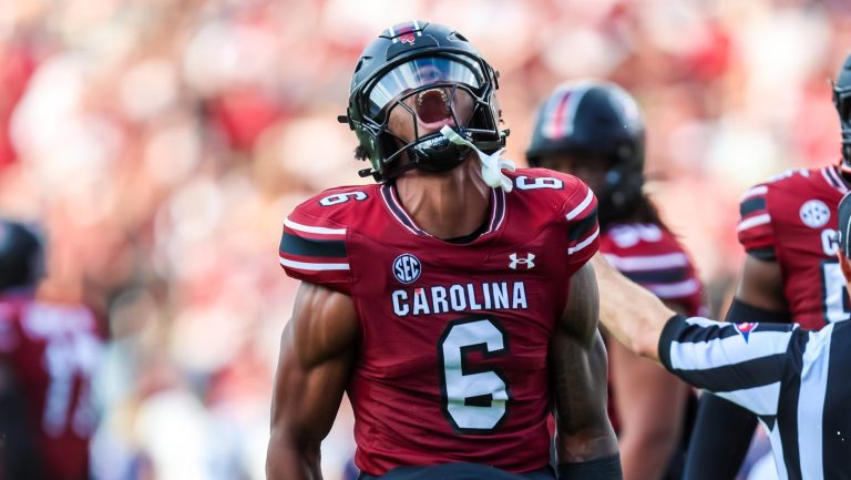 5) Tennessee Titans: EDGE Dylan Stewart, South Carolina