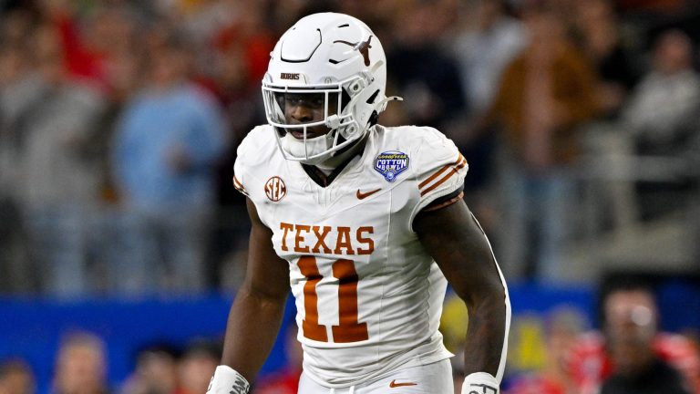 6) Las Vegas Raiders: EDGE Colin Simmons, Texas