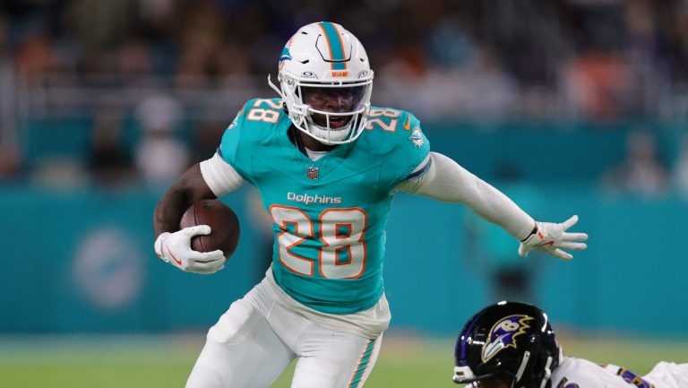 32) Miami Dolphins