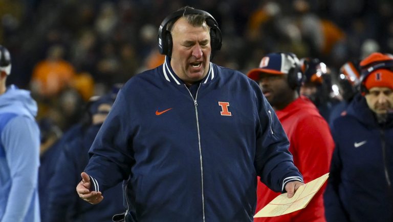10) Illinois Fighting Illini