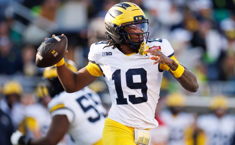 16) Michigan Wolverines