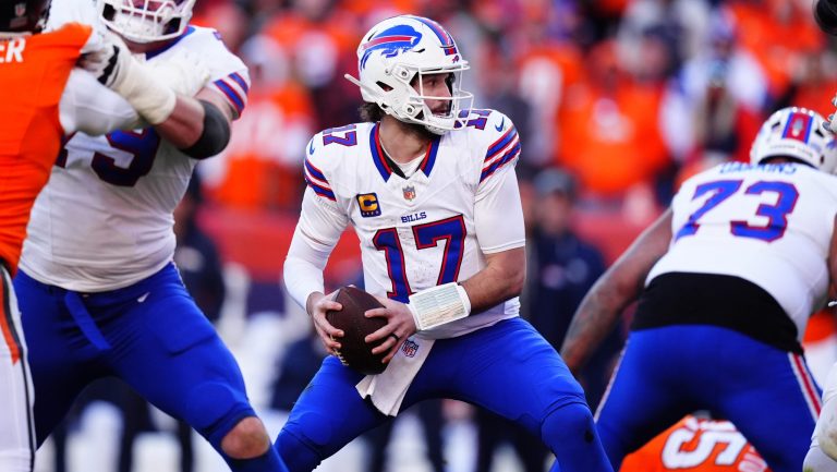 All 32 NFL Starting Quarterbacks From Worst to Best