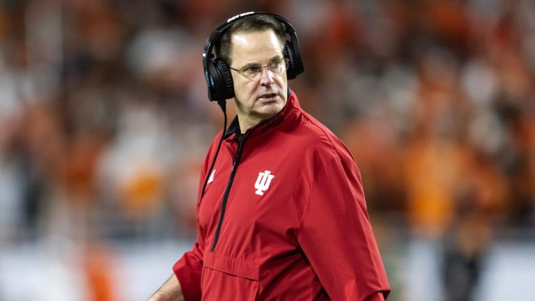 3) Indiana Hoosiers
