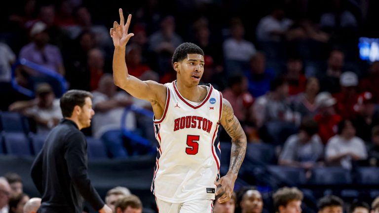 22) Philadelphia 76ers: C Chris Cenac Jr., Houston