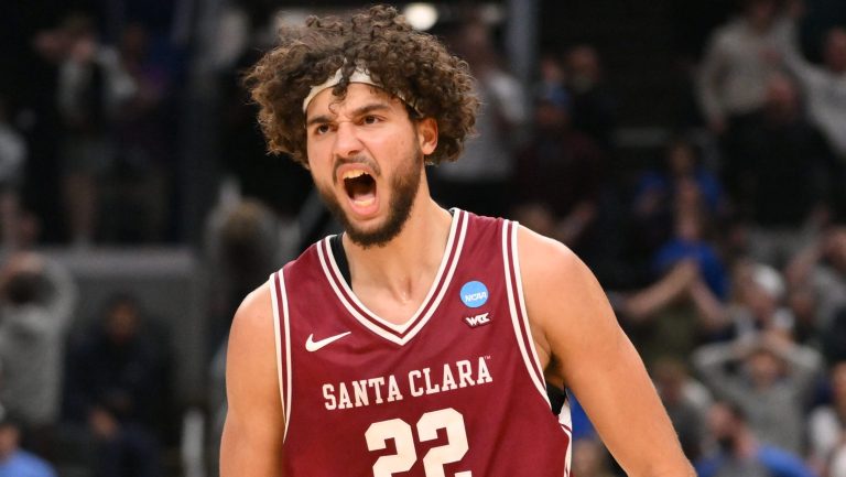 20) San Antonio Spurs: F Allen Graves, Santa Clara