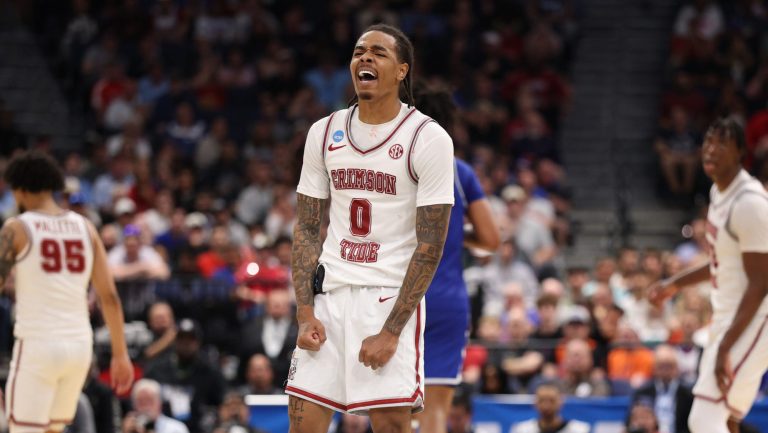 10) Milwaukee Bucks: G Labaron Philon, Alabama