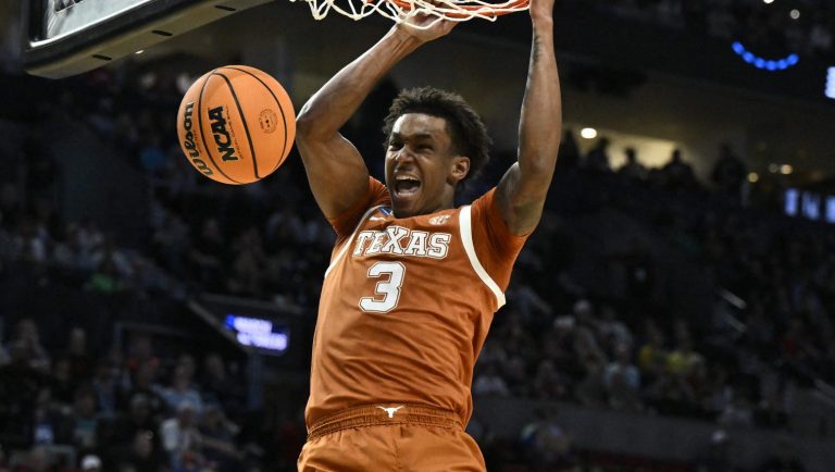 18) Charlotte Hornets: F Dailyn Swain, Texas