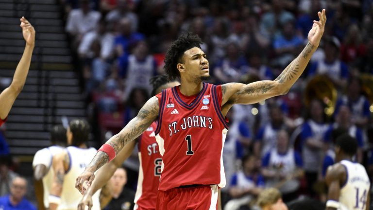 38) Chicago Bulls: F Dillon Mitchell, St. John's