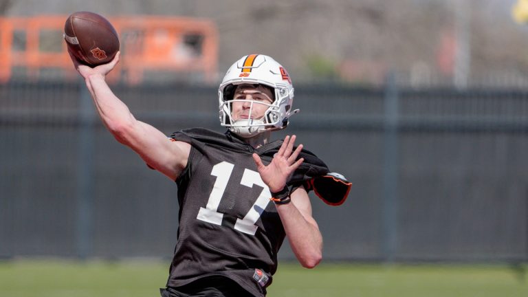 7) Pittsburgh Steelers: QB Drew Mestemaker, Oklahoma State