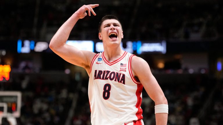 29) Oklahoma City Thunder (via SAS): F Ivan Kharchenkov, Arizona