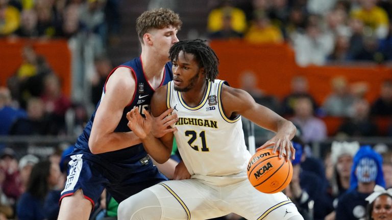 14) Charlotte Hornets: F Morez Johnson Jr., Michigan