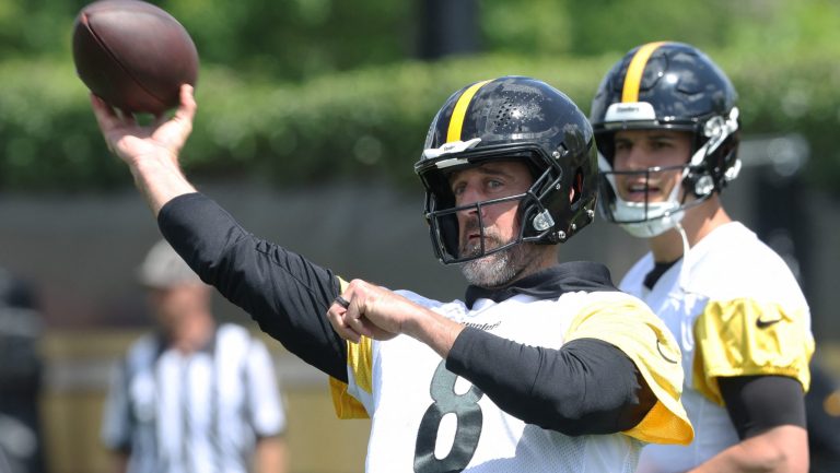 Steelers OTA: Aaron Rodgers