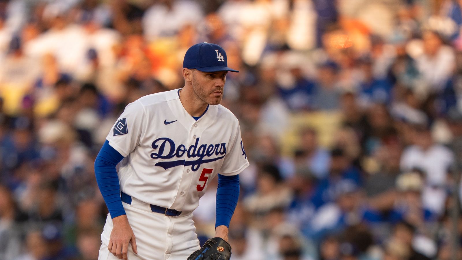 Freddie Freeman waits for a pitch in Dodgers game