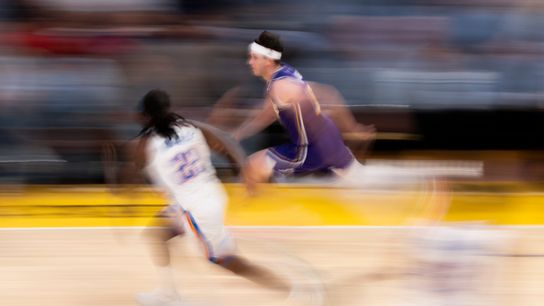 Austin Reaves dribbles against the Thunder, Los Angeles, Feb 9, 2026