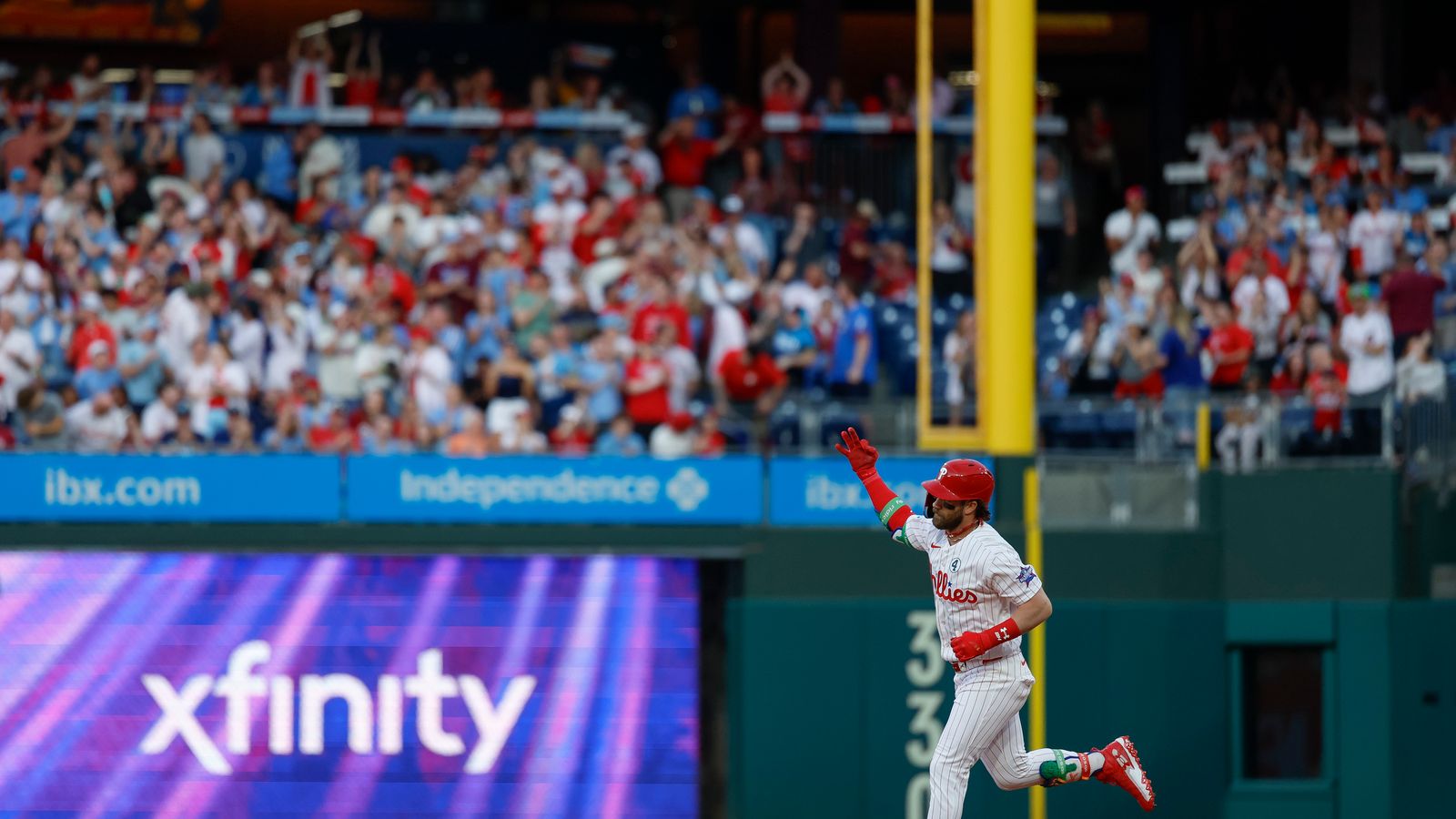 Bryce Harper homers at Citizens Bank Park, June 2026
