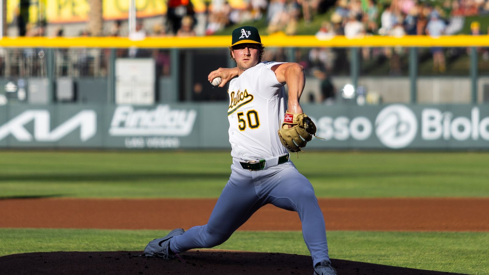 Jack Perkins pitches for Athletics in a tight game against Brewers