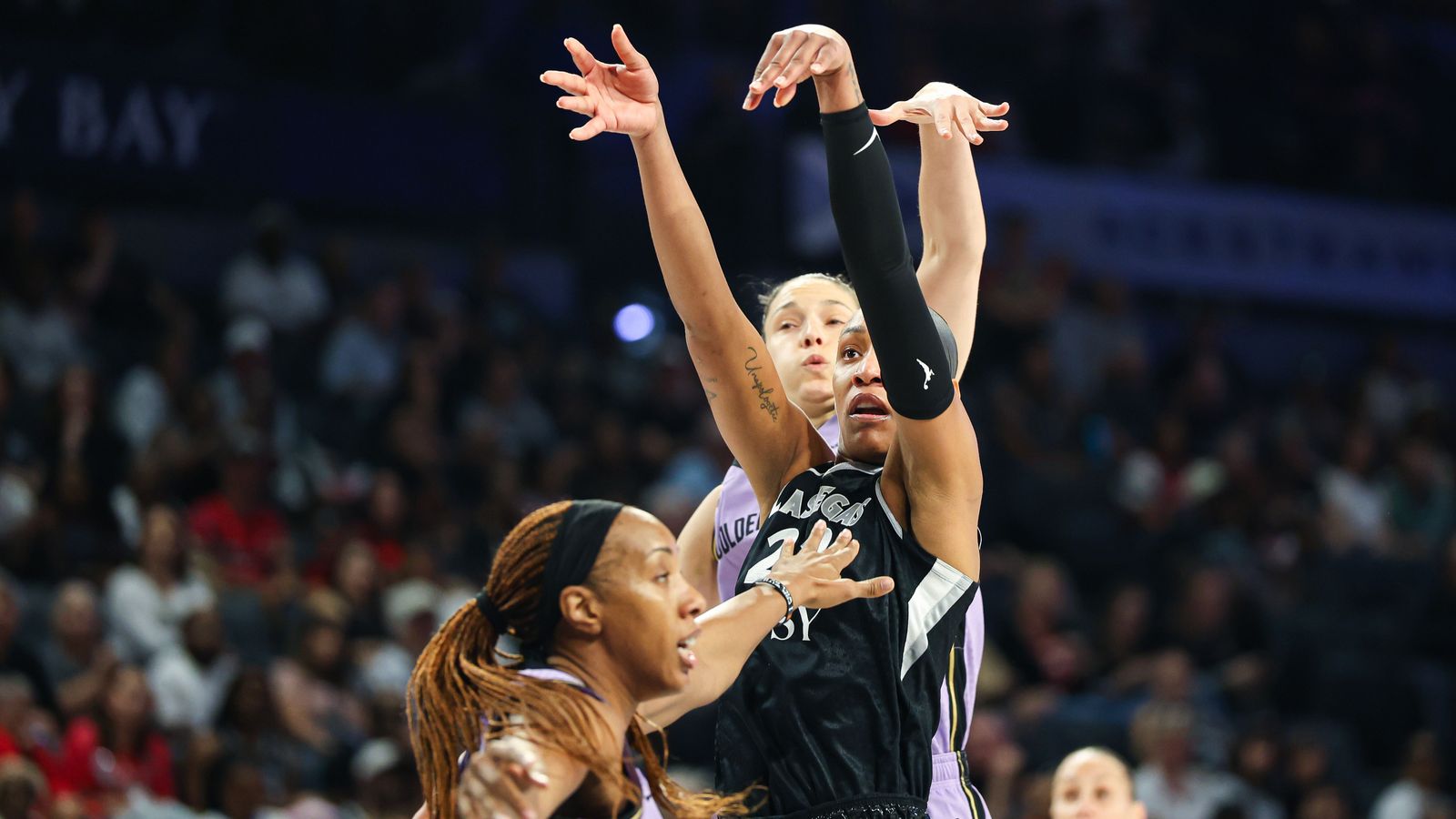 A'ja Wilson takes a contested shot at Michelob ULTRA Arena.