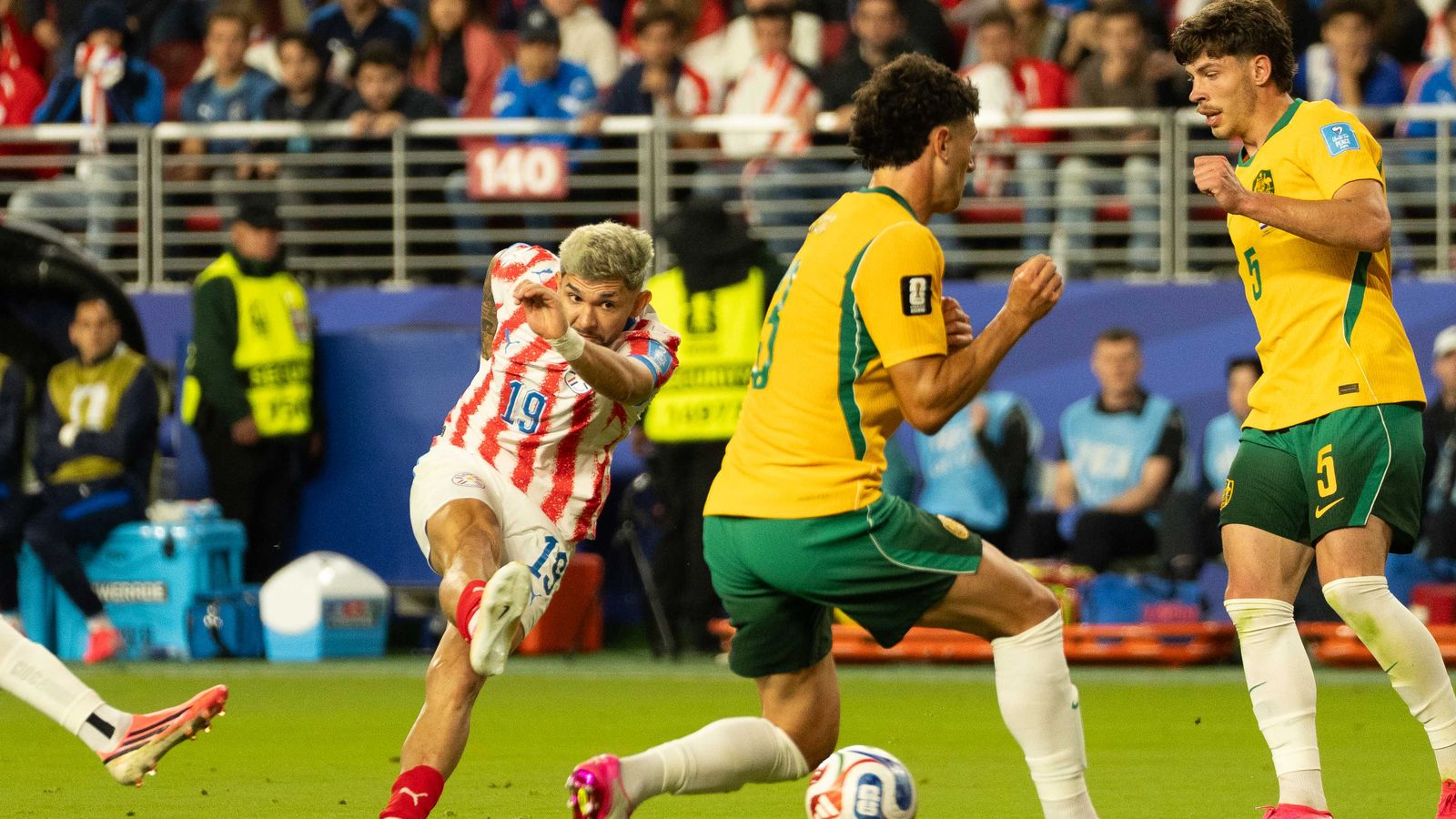 Julio Enciso's scoring attempt in the FIFA World Cup 2026