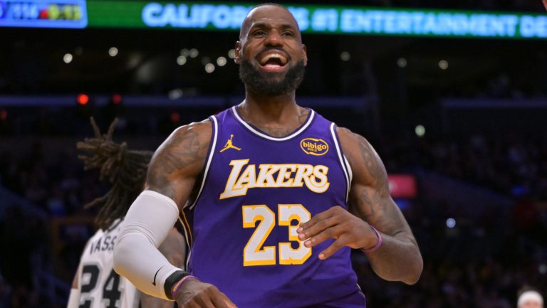 Predicting Landing Spots for the Top NBA Free Agents