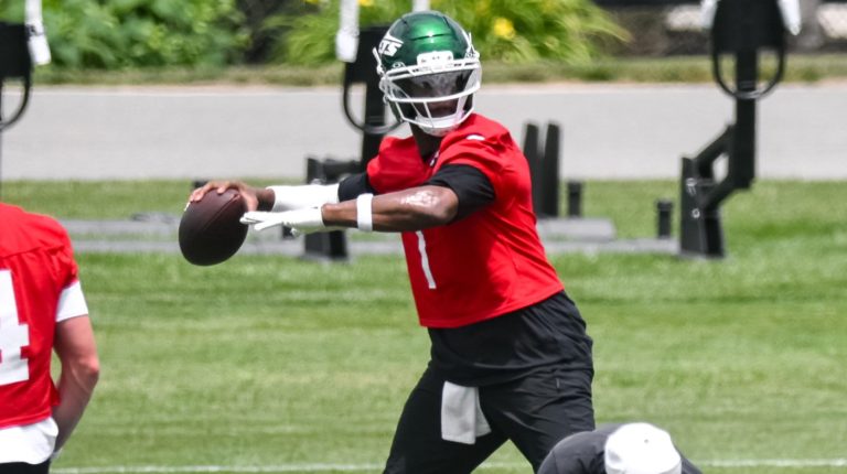 26. Geno Smith