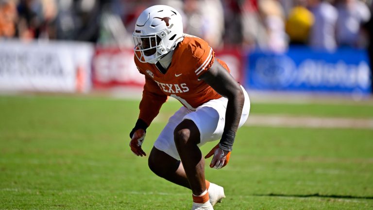 8) EDGE Colin Simmons, Texas