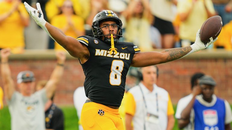 26. Buffalo Bills – Damon Wilson II, DE, Miami (Fla.)