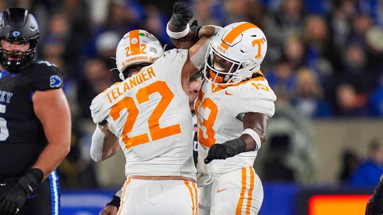 6. Tennessee Volunteers
