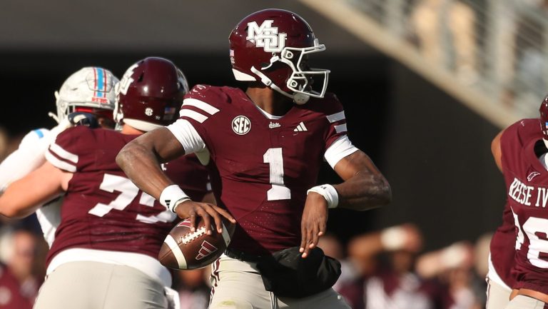 52) Mississippi State Bulldogs