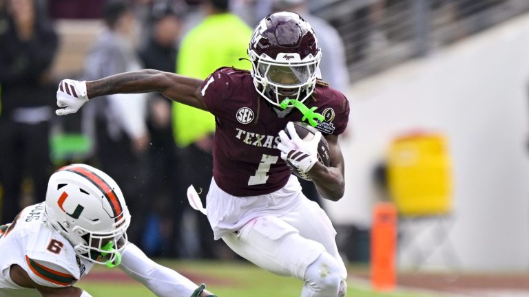 22) Philadelphia Eagles: WR Mario Craver, Texas A&M
